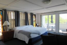 122bedroom